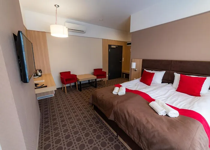 Hotel Nad Czernica 3*