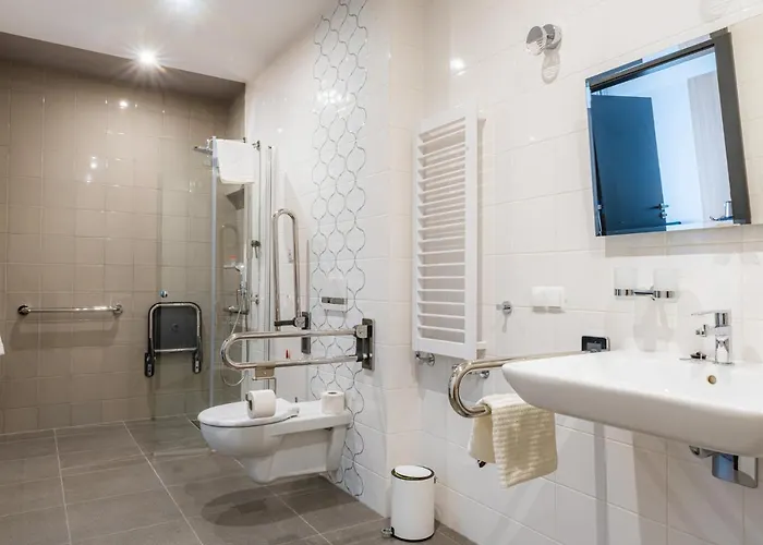 Nad Czernica Hotel 3*